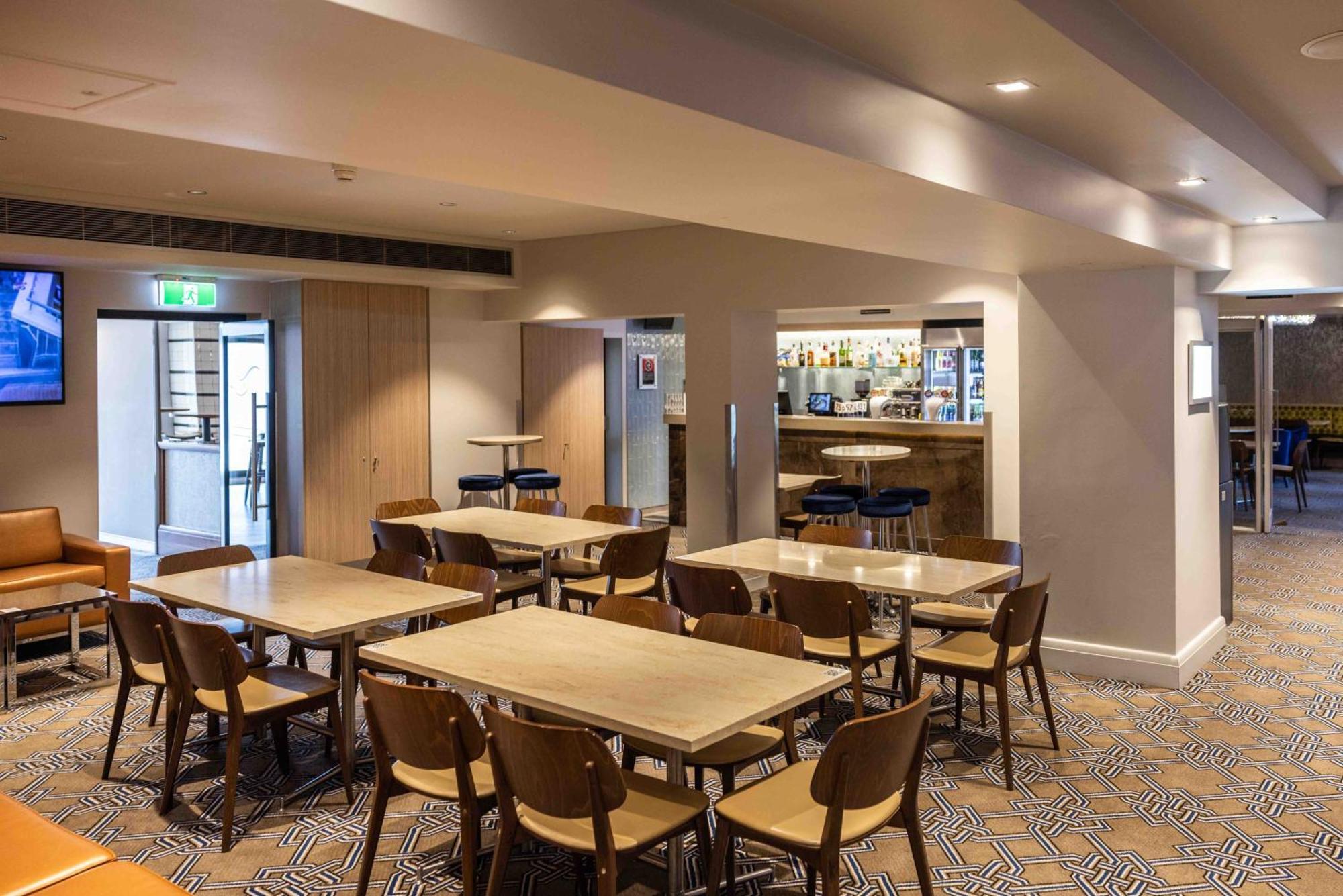 Royal Hotel Randwick シドニー エクステリア 写真
